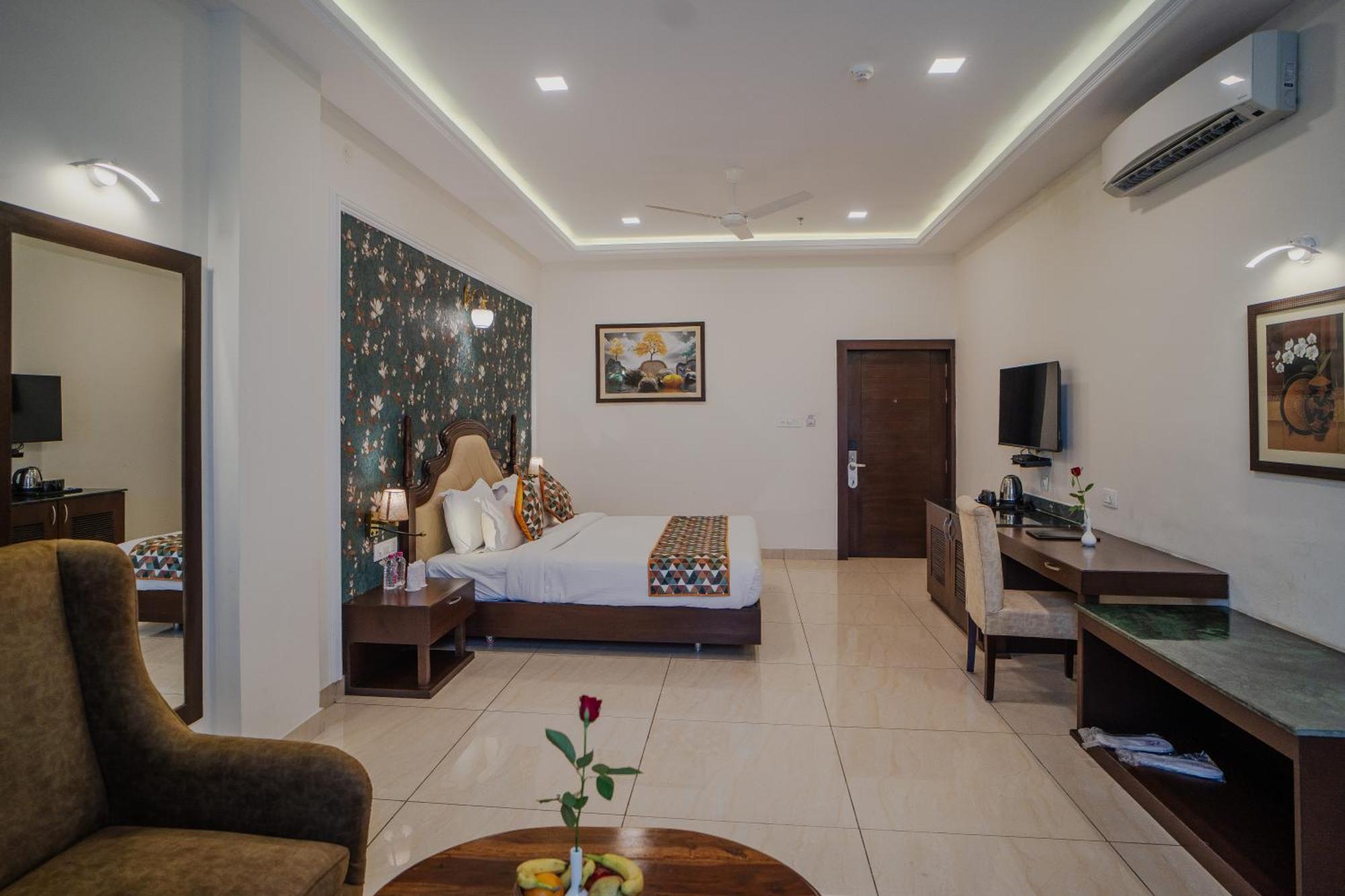 The Courtyard - Beyond Bar & Club Udaipur Exterior foto
