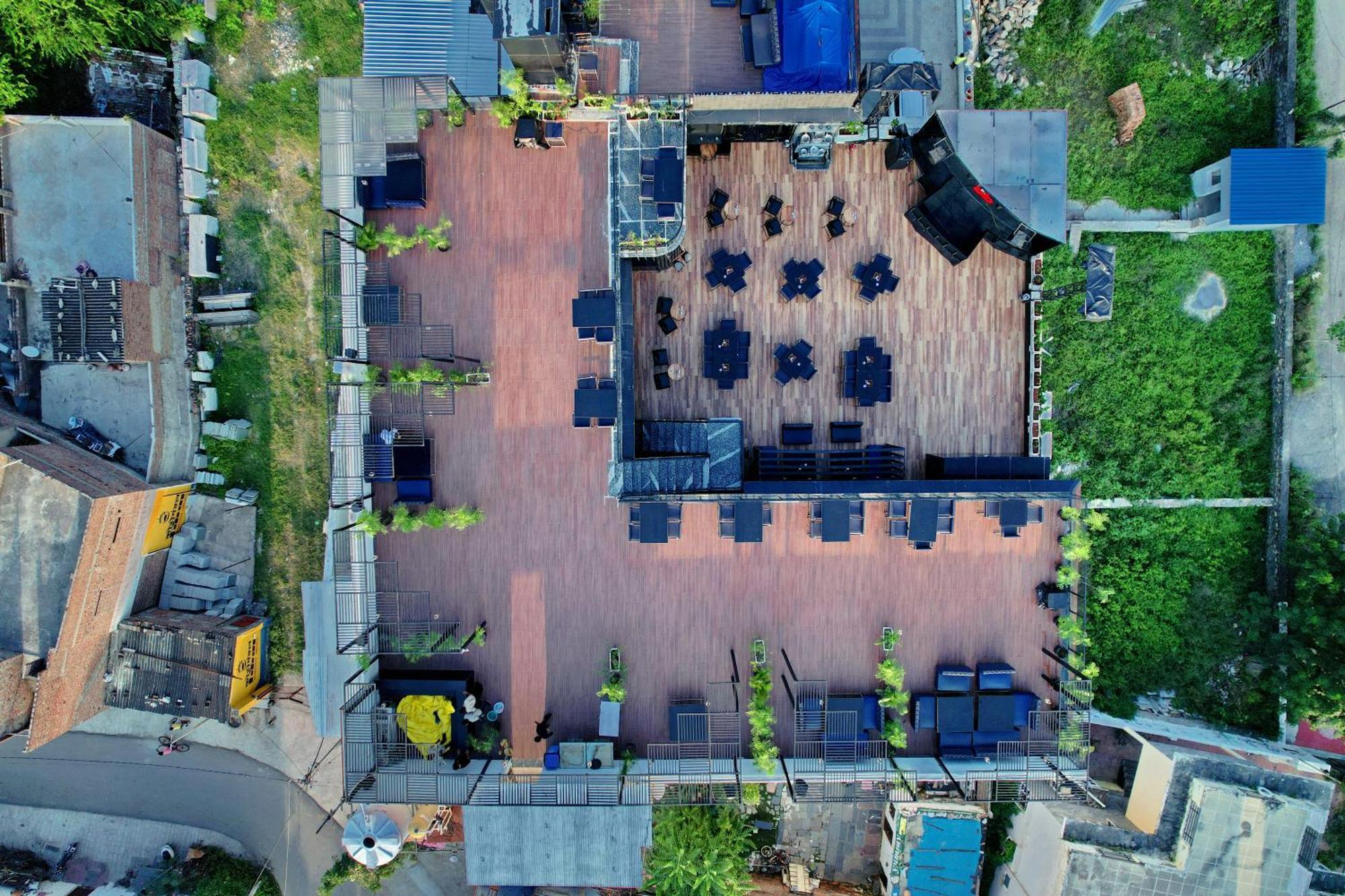 The Courtyard - Beyond Bar & Club Udaipur Exterior foto
